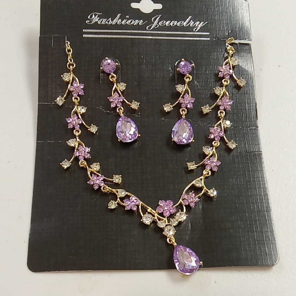Fashion Jewelry Purple and Gold Necklace Set